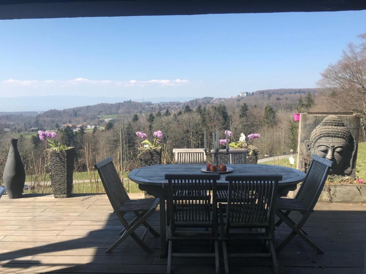 Petite Maison A L'oree Des Bois Vue Magnifique Sur Le Zenitude Et Plenitude Holiday home *