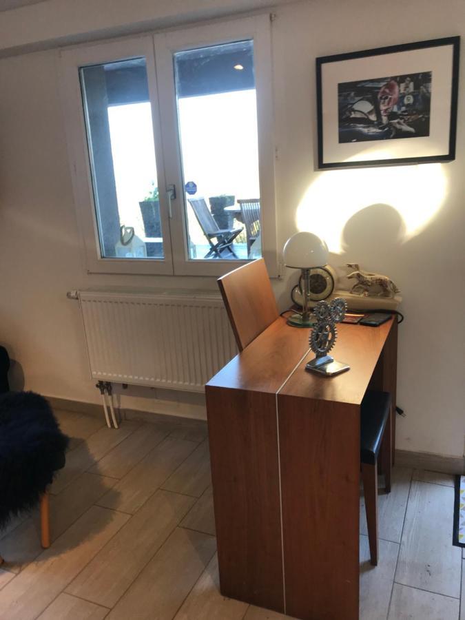 Petite Maison A L'oree Des Bois Vue Magnifique Sur Le Zenitude Et Plenitude Belmont-sur-Lausanne