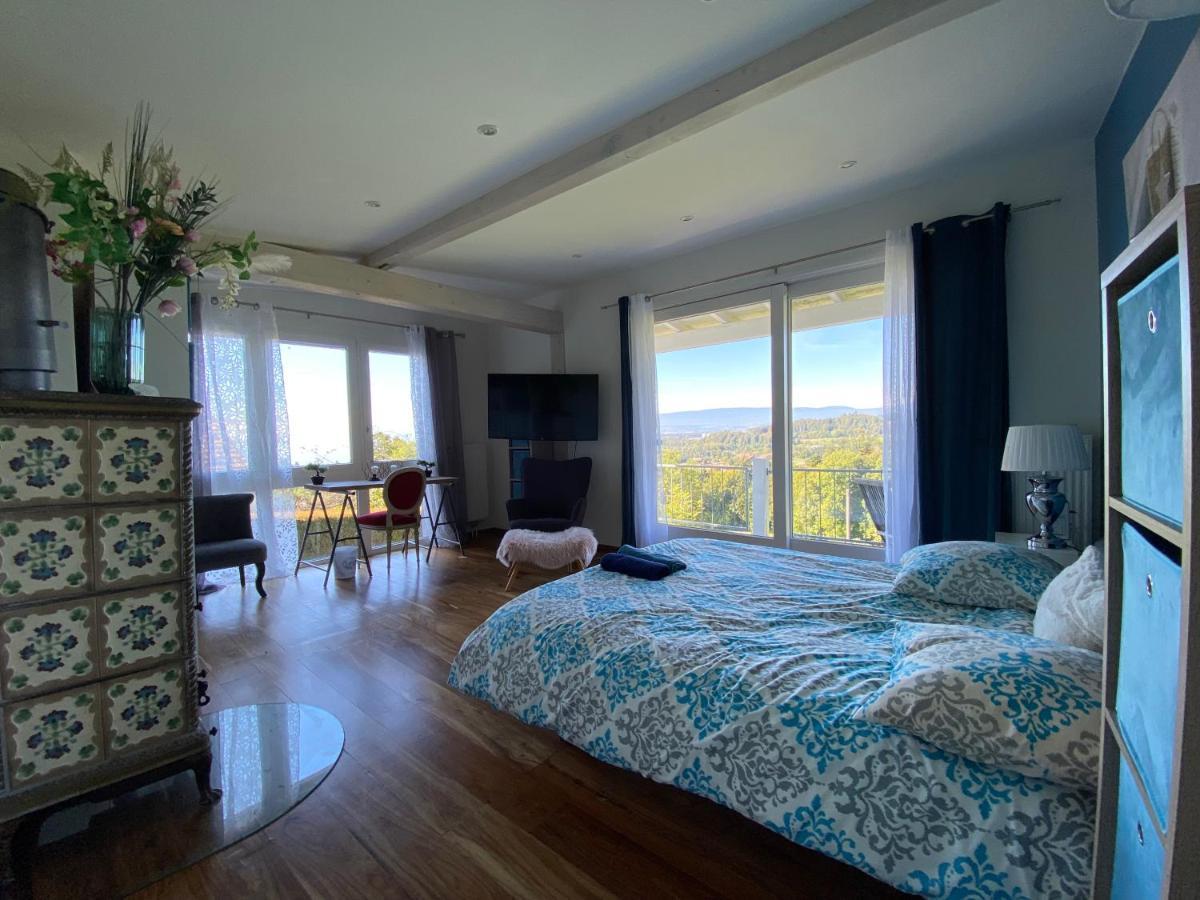 Holiday home Petite Maison A L'oree Des Bois Vue Magnifique Sur Le Zenitude Et Plenitude *