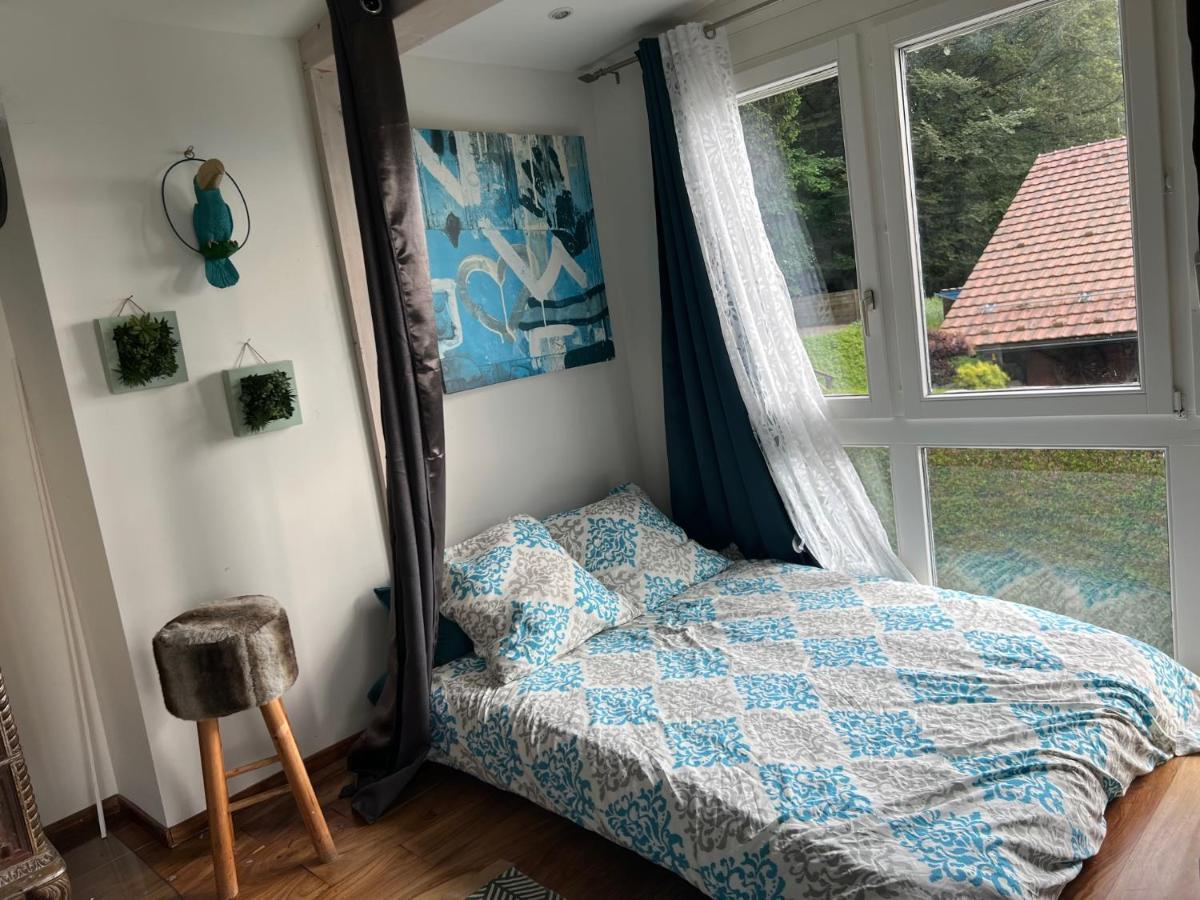 Petite Maison A L'oree Des Bois Vue Magnifique Sur Le Zenitude Et Plenitude Holiday home Belmont-sur-Lausanne