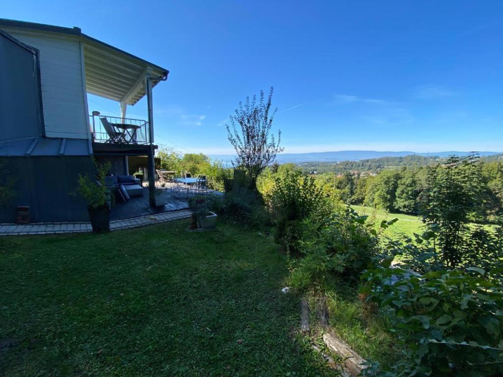 Petite Maison A L'oree Des Bois Vue Magnifique Sur Le Zenitude Et Plenitude Holiday home Belmont-sur-Lausanne